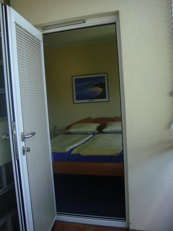 Ferienwohnung Christian Am Ossiachersee Bodensdorf Ngoại thất bức ảnh