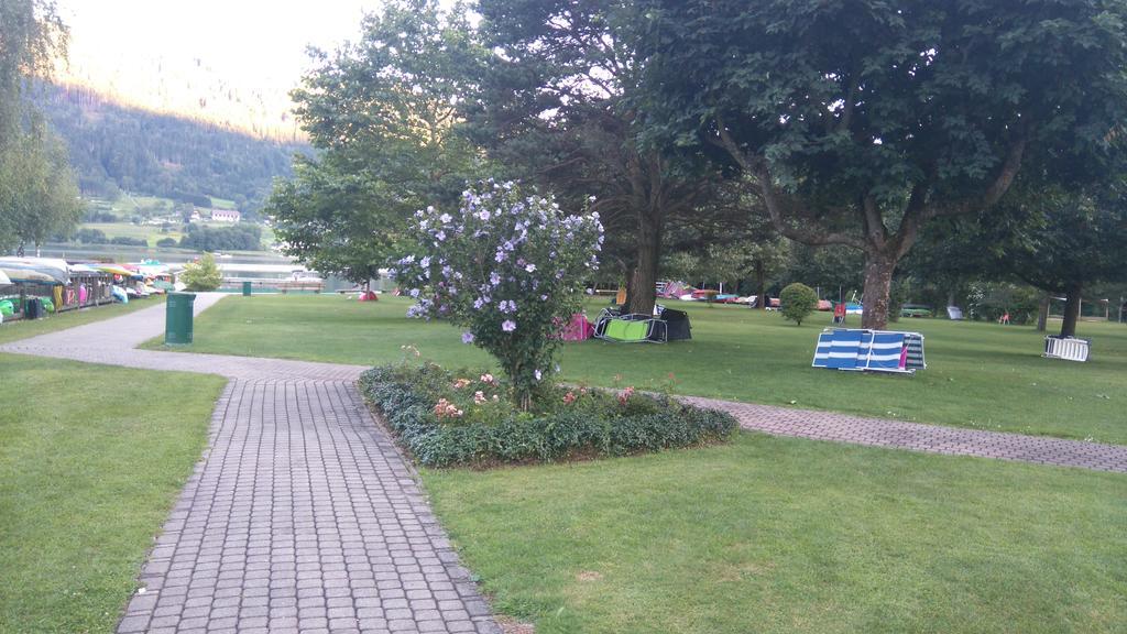Ferienwohnung Christian Am Ossiachersee Bodensdorf Ngoại thất bức ảnh